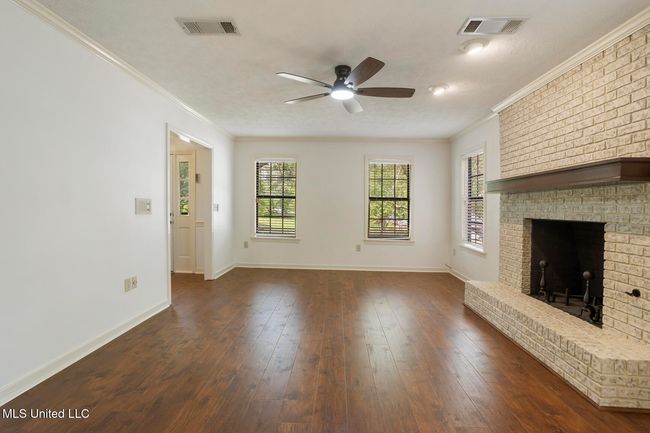 121 Kenbridge Ln-8 | Image 7