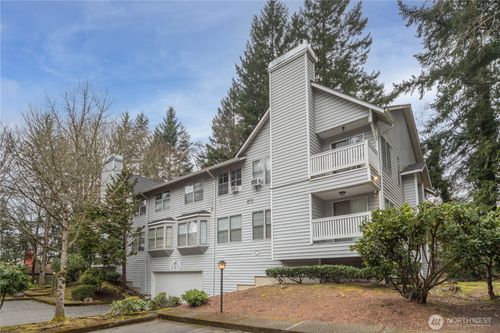 e101-7601 Concord Ln Ne, Bremerton, WA, 98311-4165 | Card Image