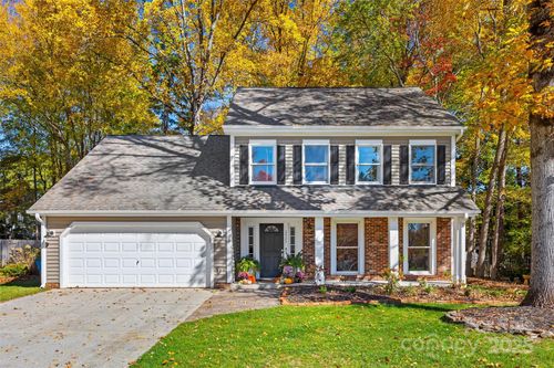 2923 Summerland Dr, Matthews, NC, 28105-0811 | Card Image