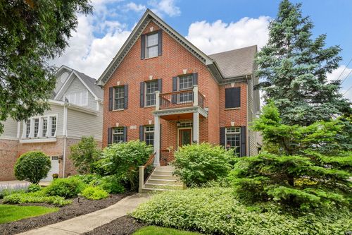 219 Huffman St, Naperville, IL, 60540-4818 | Card Image
