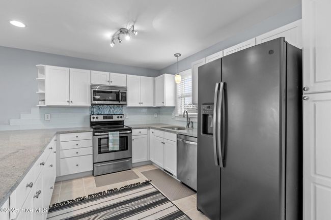 Kitchen | Image 21