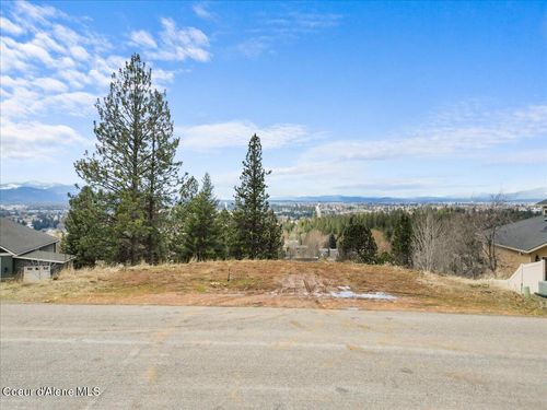 1985 E Grandview Dr, Coeur D Alene, ID, 83815-5203 | Card Image