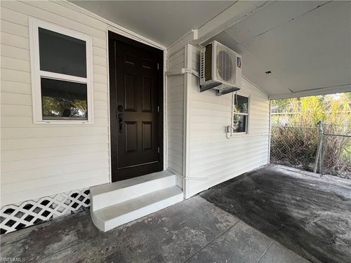 b-1270 Allen St, FORT MYERS, FL, 33916-1501 | Card Image
