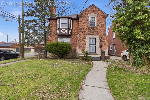 5810 Bishop St, Detroit, MI, 48224-2046 | Card Image
