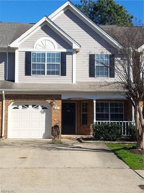 821 Lake Circle S, Chesapeake, VA, 23322 | Card Image