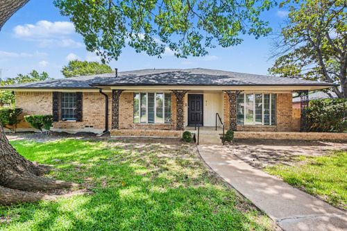 914 Bromwich St, Garland, TX, 75040-3304 | Card Image