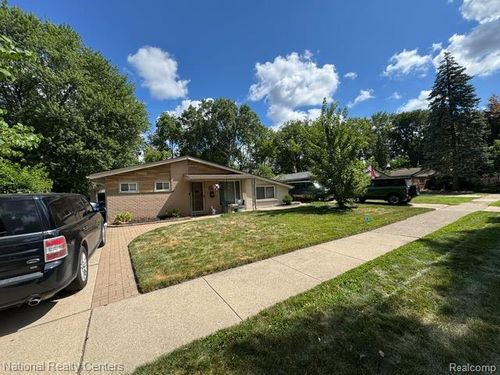 22848 Brookside Dr, Dearborn Heights, MI, 48125-2313 | Card Image