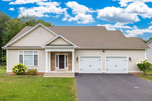 150 Longview Dr, Manchester, CT, 06040-6962 | Card Image