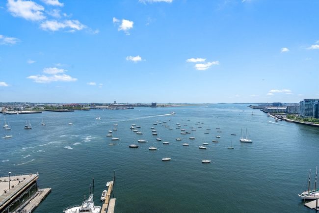 APT-18B - 85 E India Row, Condo with 2 bedrooms, 3 bathrooms and 1 parking in Boston MA | Image 8