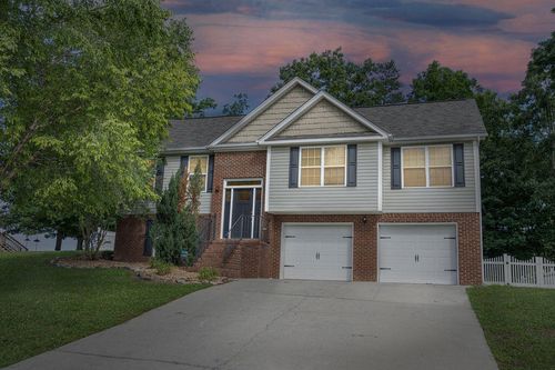 93 Fieldstone Dr, Ringgold, GA, 30736-3357 | Card Image