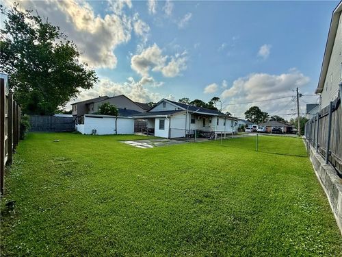 3756-3754-3756 Roman St, Metairie, LA, 70001-5046 | Card Image