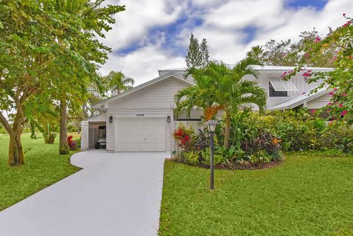 12698 Se Cascades Ct, Hobe Sound, FL, 33455-7619 | Card Image