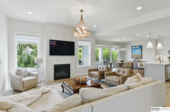 21209 B St, House other with 6 bedrooms, 5 bathrooms and 3 parking in Elkhorn NE | Image 8