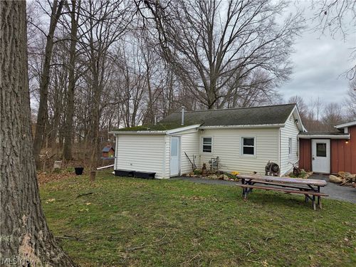 2410 Railroad St, Newton Falls, OH, 44444-1871 | Card Image