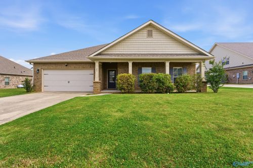 161 Lexi Ln, Meridianville, AL, 35759-1400 | Card Image