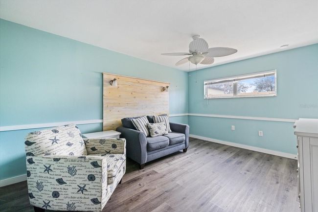 APT-213 - 400 Base Ave E, Condo with 2 bedrooms, 2 bathrooms and null parking in VENICE FL | Image 19