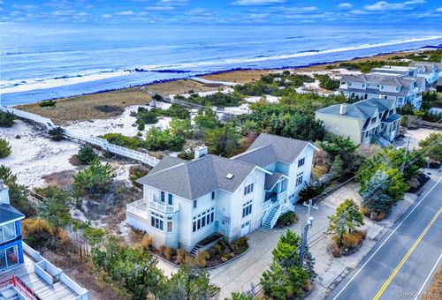 605 Dune Rd, Westhampton Beach, NY, 11978-2967 | Card Image