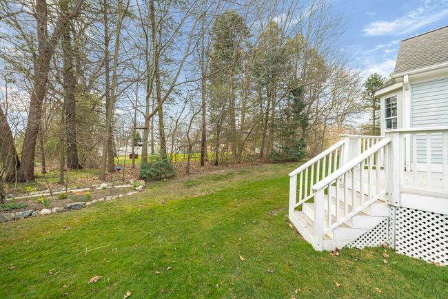 Add'l yard pic; backs to trees for added privacy | Image 25