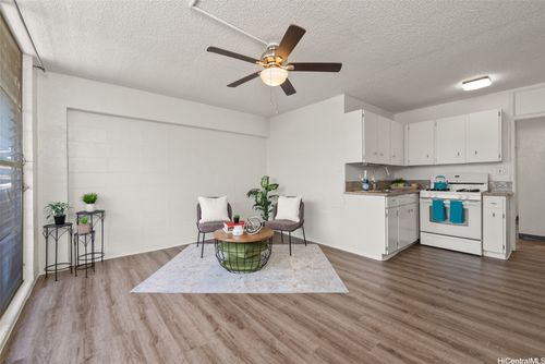 apt-303-712 Kamuela Ave, Honolulu, HI, 96816-1177 | Card Image