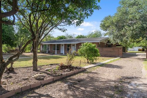 10022 Leopard St, Corpus Christi, TX, 78410-1920 | Card Image