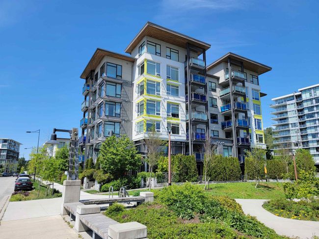 409 - 3289 Riverwalk Avenue, Condo with 2 bedrooms, 2 bathrooms and 1 parking in Vancouver BC | Image 3