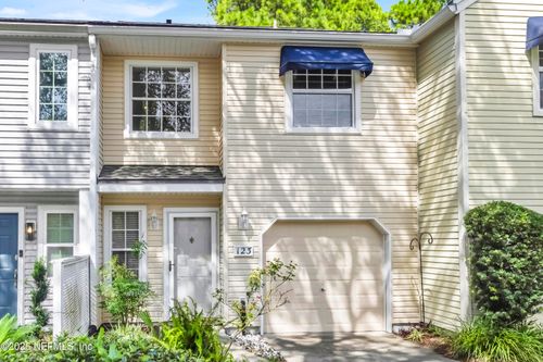 123 Sand Castle Way, Neptune Beach, FL, 32266-3275 | Card Image