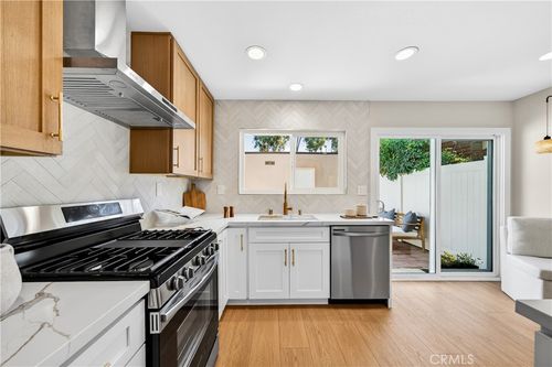1715 Byerton Ct, Rancho Palos Verdes, CA, 90275-1803 | Card Image