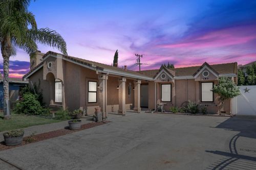 318 Portola Way, Tracy, CA, 95376-2139 | Card Image