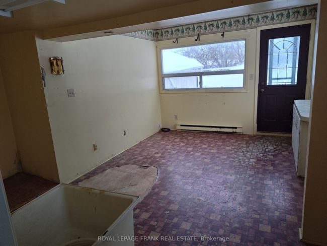 139 Summit Dr, House other with 2 bedrooms, 1 bathrooms and 5 parking in Caesarea ON | Image 27