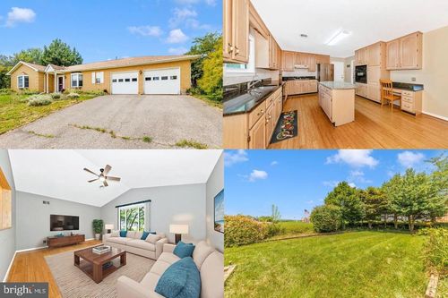 405 Holly Ln, MARTINSBURG, WV, 25401-2091 | Card Image