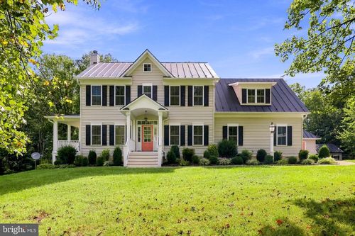 7135 Leeds Manor Rd, MARSHALL, VA, 20115-2254 | Card Image