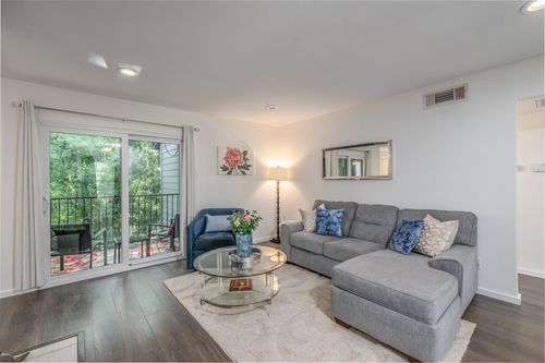 apt-273-5335 Bent Tree Forest Dr, Dallas, TX, 75248-7039 | Card Image