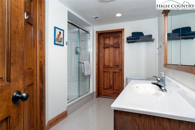 45 Dunvegan Rd, House other with 4 bedrooms, 7 bathrooms and null parking in Banner Elk NC | Image 39