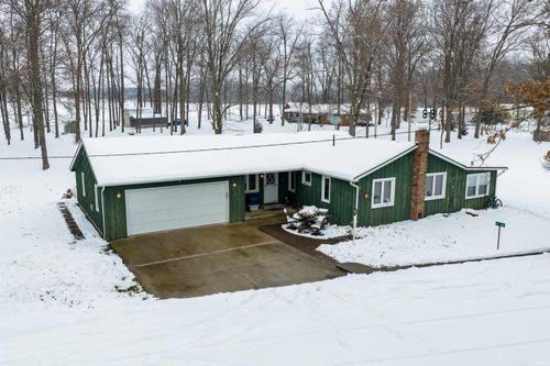 1780 S 11th St, Albion, IN, 46701-9425 | Card Image