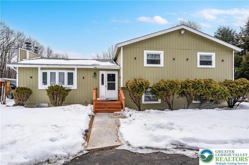 1113 Leslie Way, Tobyhanna, PA, 18466-4100 | Card Image