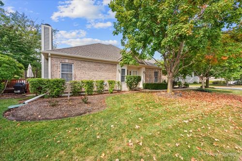 4051 Willow View Dr, Lake In The Hills, IL, 60156-4676 | Card Image