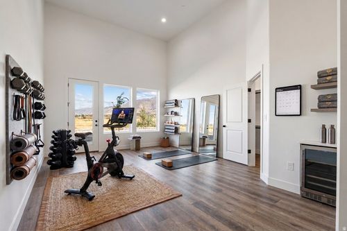 102-1485 Burke Ln, Farmington, UT, 84025-2600 | Card Image