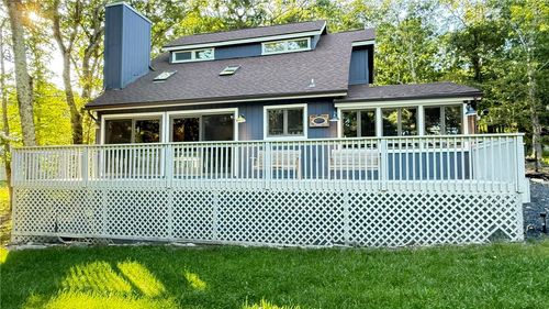 2120 Apley Dr, Bushkill, PA, 18324-7746 | Card Image