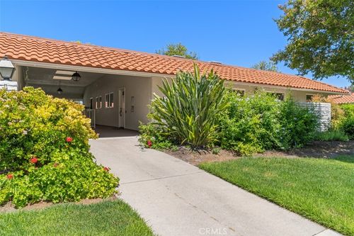 p-2046 Via Mariposa E, Laguna Woods, CA, 92637-0817 | Card Image