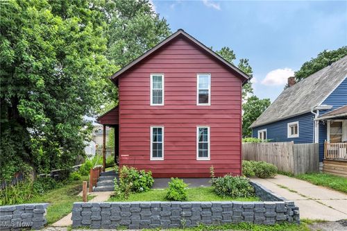 4391 E 86th St, Cleveland, OH, 44105-6012 | Card Image