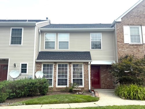 523 Manchester Pl, Morganville, NJ, 07751-1735 | Card Image