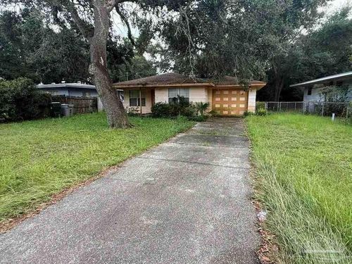 15 Halsey Dr, Pensacola, FL, 32507-2319 | Card Image