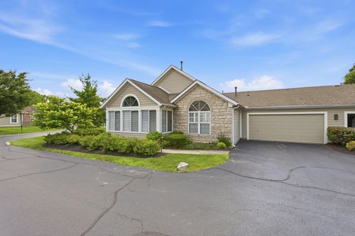 731 Windward Ln, Gahanna, OH, 43230-6837 | Card Image