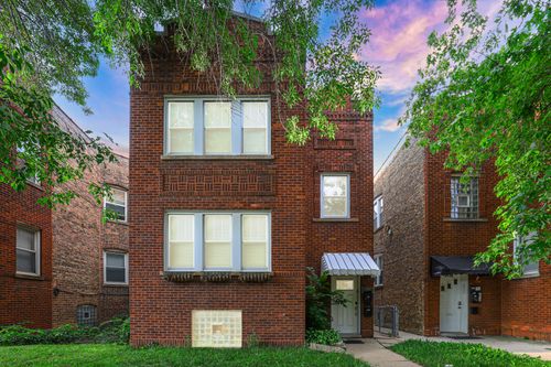 2-3120 W Addison St, Chicago, IL, 60618-4510 | Card Image