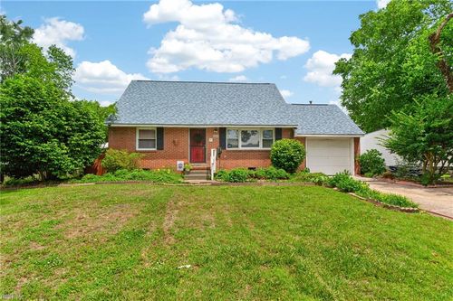 5624 Comanche Rd, Virginia Beach, VA, 23462-6108 | Card Image