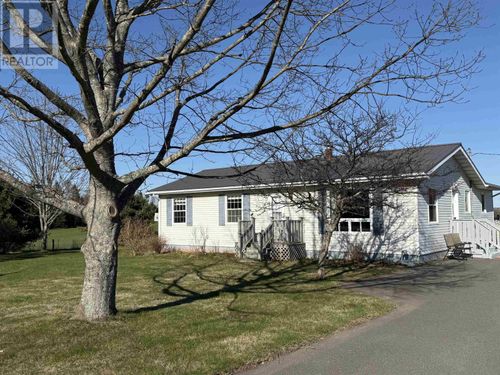 3592 Trans Canada Highway, South Pinette, PE, C0A1R0 | Card Image