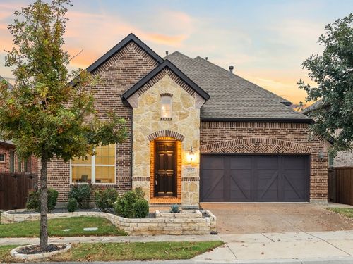 2524 Hunters Blvd, Lewisville, TX, 75056-4743 | Card Image