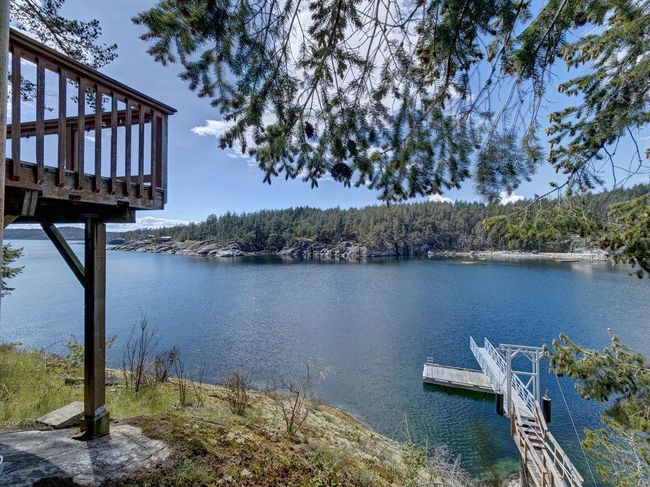 5301 Taylor Crescent, House other with 3 bedrooms, 3 bathrooms and 6 parking in Halfmoon Bay BC | Image 8