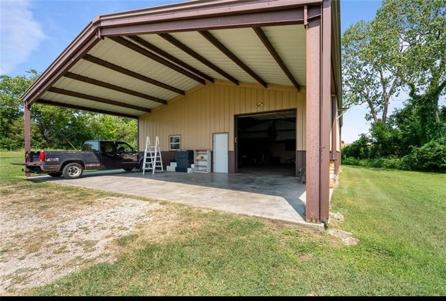 3908 Cr 2800, House other with 3 bedrooms, 3 bathrooms and null parking in Independence KS | Image 29