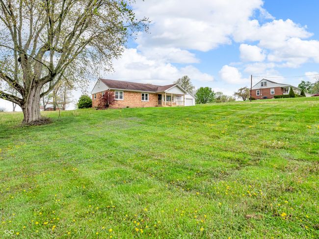view of yard | Image 34